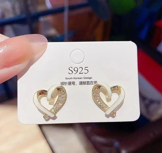 Elegant Heart-Shaped Stud Earrings